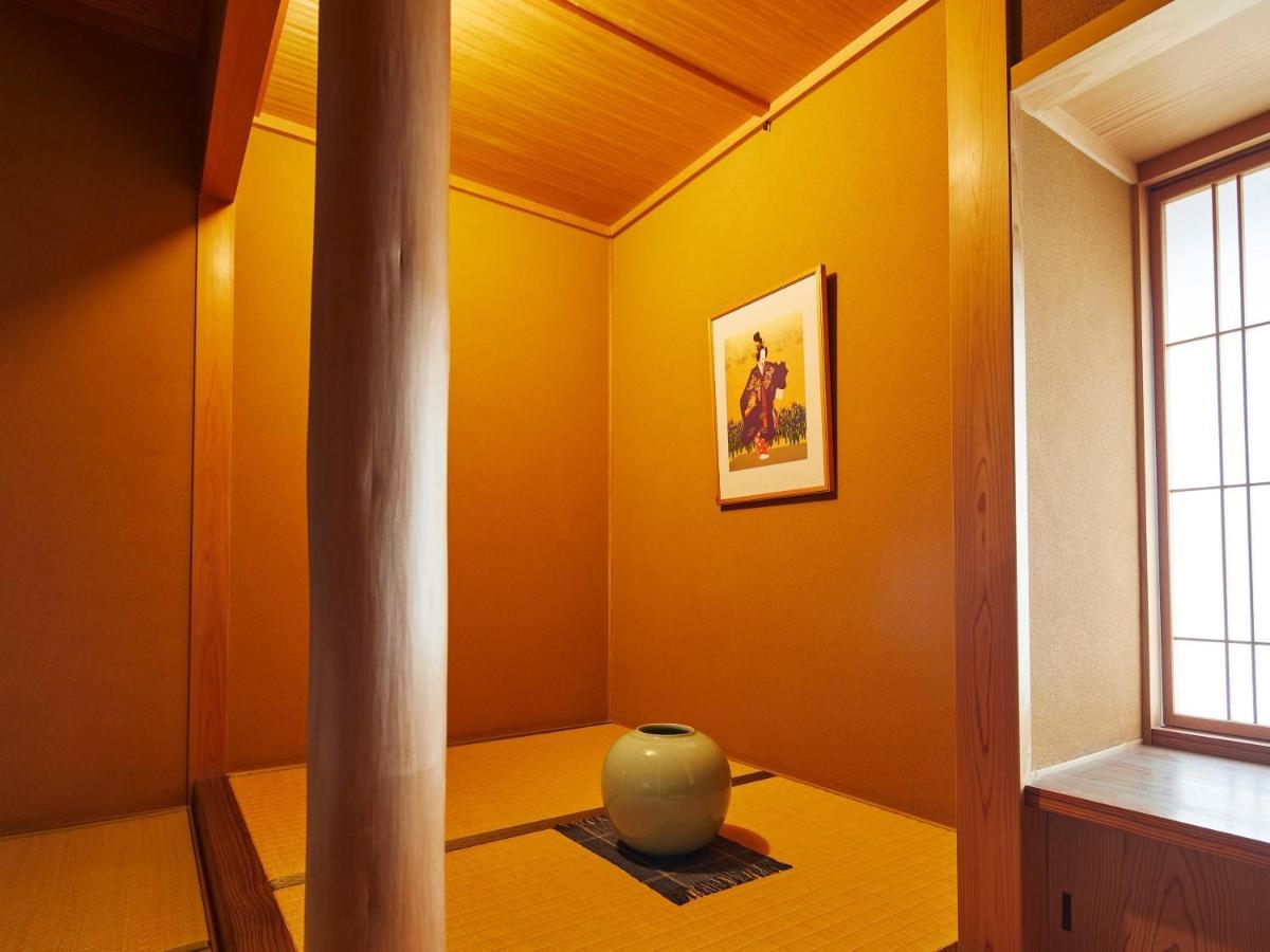 Yamatoya Honten Matsuyama (Ehime) Exterior foto